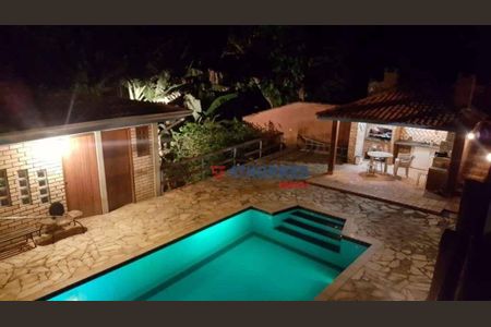 3_photo/94cf011bc5.b341d98dfc7fcb37-ATLAS-b3b3c68e-c1d0-4f3a-b21f-cca99e39e8f9.jpg de casa à venda com 5 quartos, 360m² em São Fernando Residencia, Barueri