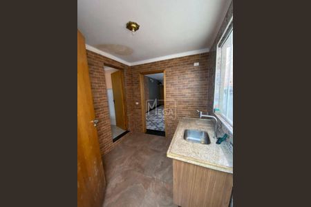 27_photo/94cf0138cb.5201f2b37237fe26-ATLAS-fd30baf1-f0ac-4bc8-b123-c6ee5da6f8ff.jpg de casa para alugar com 3 quartos, 195m² em Recanto Phrynea, Barueri