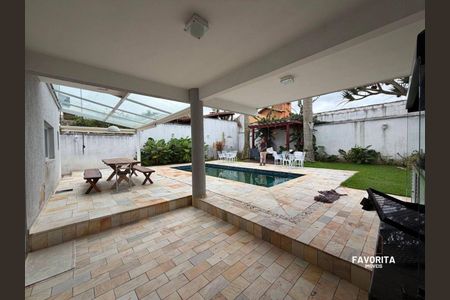 2_photo/94cf013d6d.f861ecc718bdcbd7-ATLAS-9f5c1d48-2bce-496d-b79d-bbdea57d7ce1.jpg de casa à venda com 4 quartos, 297m² em Jardim Julio, Barueri
