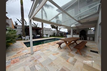 7_photo/94cf013d6d.f861ecc718bdcbd7-ATLAS-c24e3c4c-02c5-4f30-a79f-f61a01fe6e9f.jpg de casa à venda com 4 quartos, 297m² em Jardim Julio, Barueri