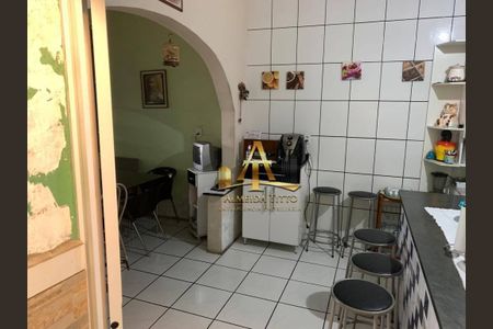9_photo/94cf013fbf.4a7708b419391496-ATLAS-76595331-7900-4ce6-b541-c81d6db251e8.jpg de casa à venda com 5 quartos, 300m² em Parque dos Camargos, Barueri