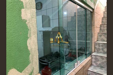 2_photo/94cf013fbf.4a7708b419391496-ATLAS-c7b5ad71-95b7-4159-ab69-4e2fe376dea6.jpg de casa à venda com 5 quartos, 300m² em Parque dos Camargos, Barueri