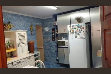 5_photo/94cf0140b3.68fea5cf95d25830-ATLAS-86a62a91-3b22-484f-9e0d-07f6125ae058.jpg de casa à venda com 3 quartos, 300m² em Parque dos Camargos, Barueri