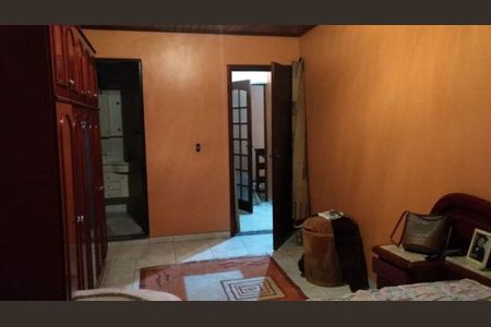 1_photo/94cf0142bf.3ce4fa8b9b20e98d-ATLAS-5d73a352-4dc3-4dbf-8127-154797633ee5.jpg de casa à venda com 6 quartos, 300m² em Jardim Tupa, Barueri