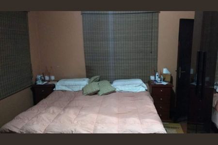 4_photo/94cf0142bf.3ce4fa8b9b20e98d-ATLAS-93a7d1f3-aac8-49dc-b022-97b7b6a304b7.jpg de casa à venda com 6 quartos, 300m² em Jardim Tupa, Barueri