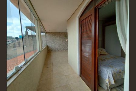 6_photo/94cf014349.1ec89c7cbdfc8b9a-ATLAS-7d1cdf39-3a8c-4c68-aa74-5a2becd2a7e1.jpg de casa à venda com 6 quartos, 250m² em Jardim Tupa, Barueri