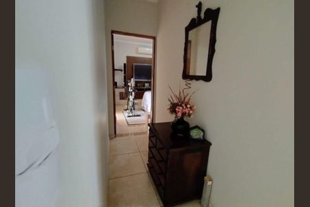 2_photo/94cf014349.1ec89c7cbdfc8b9a-ATLAS-8a56c8f5-28af-4742-bdd1-073f294e146f.jpg de casa à venda com 6 quartos, 250m² em Jardim Tupa, Barueri