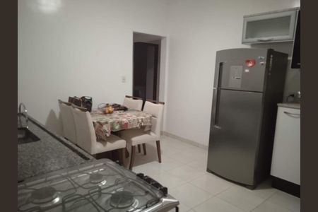 7_photo/94cf01580f.4b1992a7ab35c141-ATLAS-012d8fa7-7977-4024-ae14-2fd2e8945673.jpg de casa à venda com 3 quartos, 151m² em Jardim Alberto, Barueri