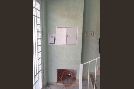 12_photo/94cf01591b.7a69ff73eb43ff8d-ATLAS-66d5b687-00c7-46ba-8ac2-fe93ea5d28f6.jpg de casa à venda com 3 quartos, 190m² em Jardim Audir, Barueri