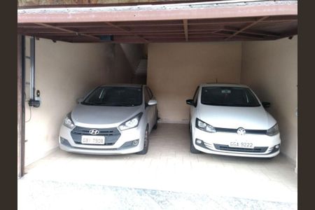 8_photo/94cf015949.7e2ea02b9085bf9d-ATLAS-ef938f86-ccc8-46ac-844d-8cf78f4432aa.jpg de casa à venda com 3 quartos, 250m² em Jardim Audir, Barueri