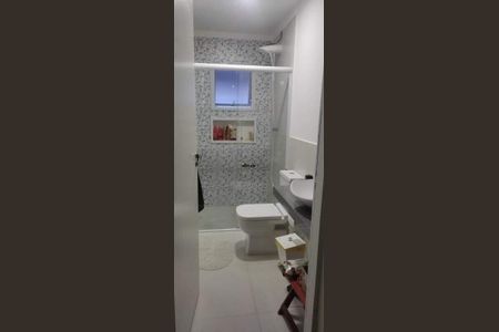 4_photo/94cf01598d.8f3f2a47dd94676f-ATLAS-5ea2e300-79cc-4230-8a87-72002ee5c1bd.jpg de casa à venda com 3 quartos, 186m² em Jardim Silveira, Barueri