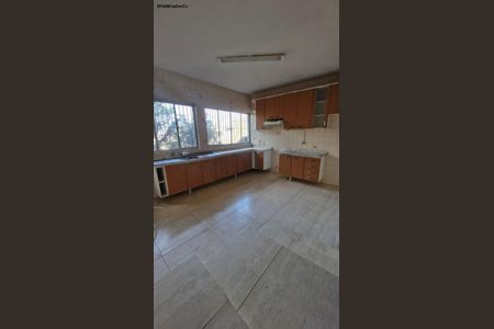 11_photo/94cf015b0b.f861ecc718bdcbd7-ATLAS-12829577-a88b-4354-8645-e11fc68ffb7f.jpg de casa à venda com 5 quartos, 285m² em Jardim Silveira, Barueri