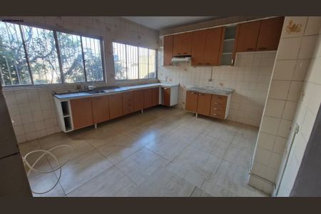 10_photo/94cf015b0b.f861ecc718bdcbd7-ATLAS-2a9bfa31-d864-4a82-bcfd-390b8b5baef6.jpg de casa à venda com 5 quartos, 285m² em Jardim Silveira, Barueri