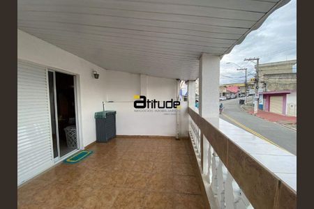 7_photo/94cf015be1.9034fee1f2a82cec-ATLAS-c8f6e7cf-e9bf-40d0-a58b-d5a3db3b6450.jpg de casa à venda com 3 quartos, 228m² em Jardim Silveira, Barueri