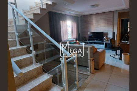 5_photo/94cf015c19.2f15d505e37c7ac5-ATLAS-7f59b19a-80ed-4742-973e-e86c49d03c7e.jpg de casa à venda com 3 quartos, 285m² em Jardim Sao Jose, Barueri