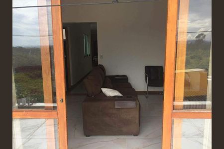 10_photo/94cf017237.6a5e871df73675d5-ATLAS-4018a1be-1e2b-4773-ad38-db688ff28fc5.jpg de casa à venda com 2 quartos, 192m² em Jardim Maria Helena, Barueri