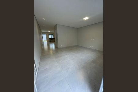 10_photo/94cf01752f.f2ed236aecaa8a04-ATLAS-9641969d-c318-4fd7-a20e-29b66808ac12.jpg de casa para alugar com 3 quartos, 142m² em Vila do Conde, Barueri