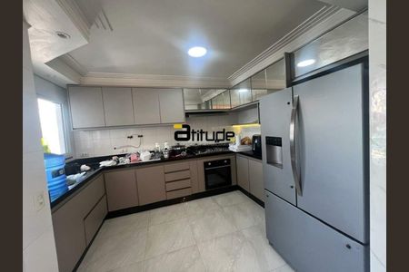 3_photo/94cf01806d.a999bb018c56c4d9-ATLAS-004a2ef9-60e8-4aa9-94cc-7d3104fee87f.jpg de casa para alugar com 3 quartos, 110m² em Jardim Iracema, Barueri