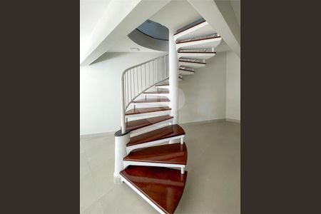 11_photo/94cf0186fb.caf6c04f909f2ef2-ATLAS-6a3ed275-78a4-4e22-bf18-9a34e2a54361.jpg de casa à venda com 4 quartos, 398m² em Nova Aldeinha, Barueri