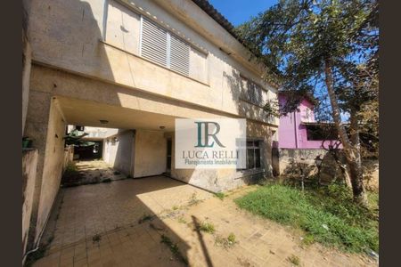 1_photo/94cf01872f.cb4a3f4e1d4d223a-ATLAS-db3aafd0-d351-4254-b897-9cd5e7f5672c.jpg de casa à venda com 4 quartos, 300m² em Jardim Timbauhy, Barueri