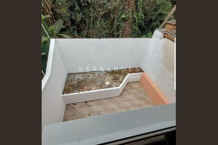 5_photo/94cf01876d.ff8bc8ff8f299a91-ATLAS-3e068737-a8a4-45ae-ac0f-c7ea51573532.jpg de casa à venda com 3 quartos, 120m² em Aldeia, Barueri