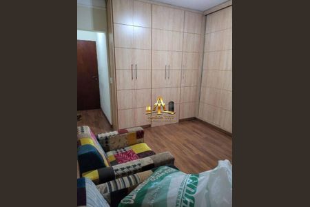 7_photo/94cf0187df.859d3ea7f11d789b-ATLAS-435429d2-5e90-4bac-887e-e7fec69fbe20.jpg de casa à venda com 3 quartos, 250m² em Nova Aldeinha, Barueri