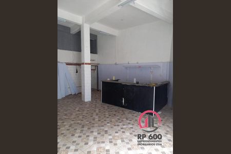 10_photo/94cf019197.3714cccd63f8fe2d-ATLAS-531076cf-6d41-4d5b-b531-b9f2cc02adc4.jpg de casa à venda com 7 quartos, 240m² em Vila Terezinha, Carapicuíba