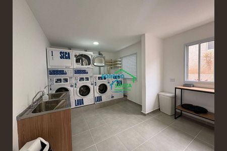 40_photo/94cf01996f.98ea15563047da1f-ATLAS-a62c7adc-8e93-451e-8178-b70ca366e6cf.jpg de apartamento à venda com 2 quartos, 38m² em Vila Sul Americana, Carapicuíba