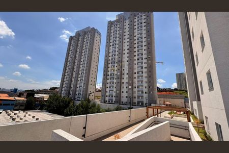 28_photo/94cf01996f.b3f4461b4ec204c9-ATLAS-7c1bc558-c0f8-44e3-b50b-a46f6369d6a9.jpg de apartamento à venda com 2 quartos, 38m² em Vila Sul Americana, Carapicuíba