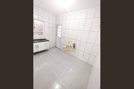 4_photo/94cf019a1d.4cbb4b6669b6b99c-ATLAS-e24a9a80-f112-42e6-b160-c5793bf9aa84.jpg de casa à venda com 4 quartos, 140m² em Cidade Ariston Estela Azevedo, Carapicuíba