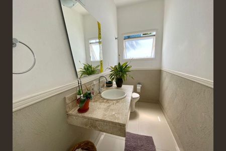 5_photo/94cf019b99.eb4747a7722cd593-ATLAS-4061ca67-7f9e-4b4c-aaa7-d4344eef73fd.jpg de casa à venda com 4 quartos, 297m² em Vila Sul Americana, Carapicuíba