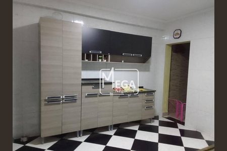 4_photo/94cf019e4f.7b530a1a9823c72f-ATLAS-1d880158-3eb5-4763-80a4-8a59b962cae6.jpg de casa à venda com 4 quartos, 208m² em Jardim Maria Helena, Barueri