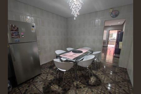 7_photo/94cf01a02d.af347c9732486112-ATLAS-8d138a5a-e207-444c-bd66-b80effd37d7b.jpg de casa à venda com 3 quartos, 115m² em Vila Lourdes, Carapicuíba