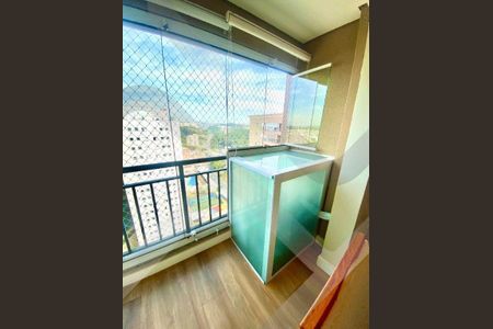 5_photo/94cf01a0a5.bcee5f5f9fd8332a-ATLAS-5e0a7a25-0998-46ec-a3c5-27adc2e31759.jpg de apartamento à venda com 3 quartos, 66m² em Parque Viana, Barueri