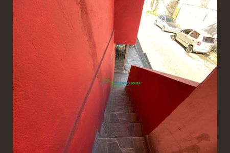 25_photo/94cf01a5b7.7e2ea02b9085bf9d-ATLAS-0006cd66-e48b-436a-b4d2-7ffc935728e2.jpg de casa à venda com 5 quartos, 240m² em Cidade Ariston Estela Azevedo, Carapicuíba