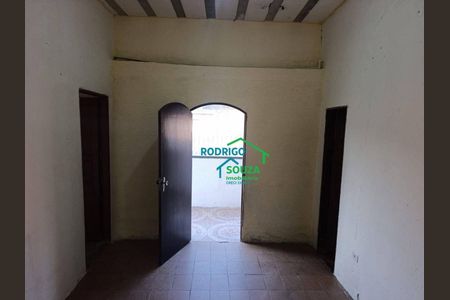 43_photo/94cf01a5b7.7e2ea02b9085bf9d-ATLAS-89b55aa3-254b-400c-8712-ecf62db8f35f.jpg de casa à venda com 5 quartos, 240m² em Cidade Ariston Estela Azevedo, Carapicuíba