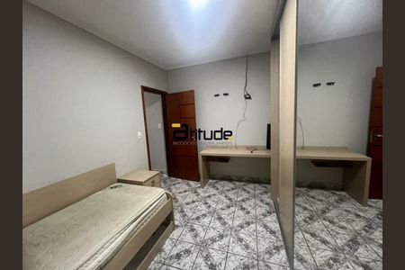 4_photo/94cf01a7fd.f6ee4f8dca2fb9c7-ATLAS-2673194c-32d1-491c-8260-b59052e71525.jpg de casa à venda com 3 quartos, 260m² em Parque Viana, Barueri