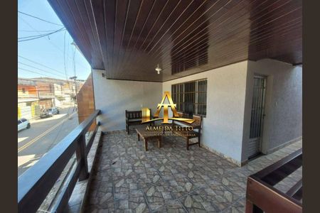 8_photo/94cf01a7fd.f6ee4f8dca2fb9c7-ATLAS-9d9b5d41-a901-4c1b-9bd7-0e6e73ec2fcb.jpg de casa à venda com 3 quartos, 250m² em Parque Viana, Barueri