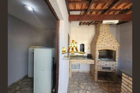 5_photo/94cf01a7fd.f6ee4f8dca2fb9c7-ATLAS-d1e95582-0142-4084-a1d2-61fdaf3c8ade.jpg de casa à venda com 3 quartos, 250m² em Parque Viana, Barueri