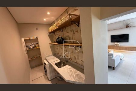 5_photo/94cf01ad6f.9803aeba41cbaf1e-ATLAS-acbe5733-9285-482b-8ae8-9446830f8ed3.jpg de casa à venda com 3 quartos, 245m² em Jardim Maria Beatriz, Carapicuíba