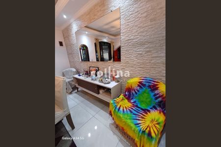 10_photo/94cf01af6f.ceff8192393c33de-ATLAS-555a128e-6eeb-422d-b6b1-bee9b3acf9e6.jpg de casa à venda com 4 quartos, 160m² em Cidade Ariston Estela Azevedo, Carapicuíba