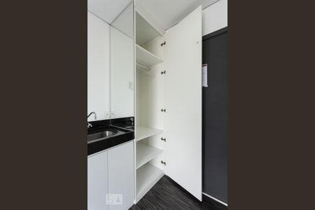 24_photo/94cf01b02f.ef575ea707146167-ATLAS-7a351ff9-7cf0-4bc0-b72c-52fbfcd47dc0.jpg de kitnet/studio à venda com 1 quarto, 25m² em Cidade Ariston Estela Azevedo, Carapicuíba