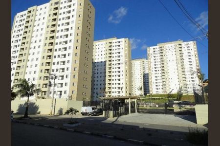 10_photo/94cf01b8bf.408d3ff93a9979e4-ATLAS-7f0b70ea-530a-4b8e-a67f-b992de6b6456.jpg de apartamento para alugar com 2 quartos, 50m² em Vila Merces, Carapicuíba