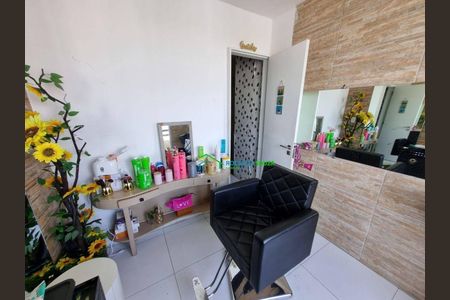 11_photo/94cf01b8bf.a4b9437af0af7b31-ATLAS-94ac751b-dac4-4f1a-81a9-e17134b63d44.jpg de apartamento à venda com 2 quartos, 50m² em Vila Merces, Carapicuíba