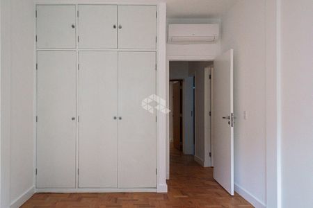 24_photo/94cf01b9e9.dd9c72b8b8fa875b-ATLAS-f35fb746-bc6e-4f81-8bf6-2c4bb8e5c9fb.jpg de apartamento à venda com 3 quartos, 163m² em Cidade Ariston Estela Azevedo, Carapicuíba