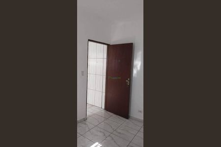 4_photo/94cf01ba81.c06c3c5dbfc3661b-ATLAS-1c742dc5-484e-4672-bed9-e3596c0050f3.jpg de casa à venda com 9 quartos, 250m² em Cidade Ariston Estela Azevedo, Carapicuíba