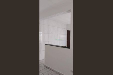 6_photo/94cf01ba81.c06c3c5dbfc3661b-ATLAS-203d130f-cb75-43e4-a927-c5a00d3ccd77.jpg de casa à venda com 9 quartos, 250m² em Cidade Ariston Estela Azevedo, Carapicuíba