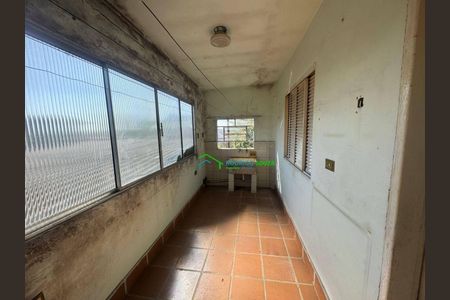 6_photo/94cf01c015.d881307b5135e420-ATLAS-60e4adf2-dc89-4b41-8bca-17eeee784e7b.jpg de casa à venda com 2 quartos, 122m² em Jardim Tucunduva, Carapicuíba