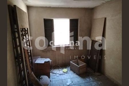 11_photo/94cf01c6f9.ceff8192393c33de-ATLAS-804058a8-dc7e-4e13-b2f1-0d4ae9ad1086.jpg de casa à venda com 3 quartos, 200m² em Vila Creti, Carapicuíba