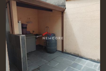 31_photo/94cf01c809.c3b9fb60c1df5c5a-ATLAS-c265b7d9-300f-472b-9aa2-fb72ece4aea6.jpg de casa à venda com 3 quartos, 103m² em Jardim Maria Helena, Carapicuíba